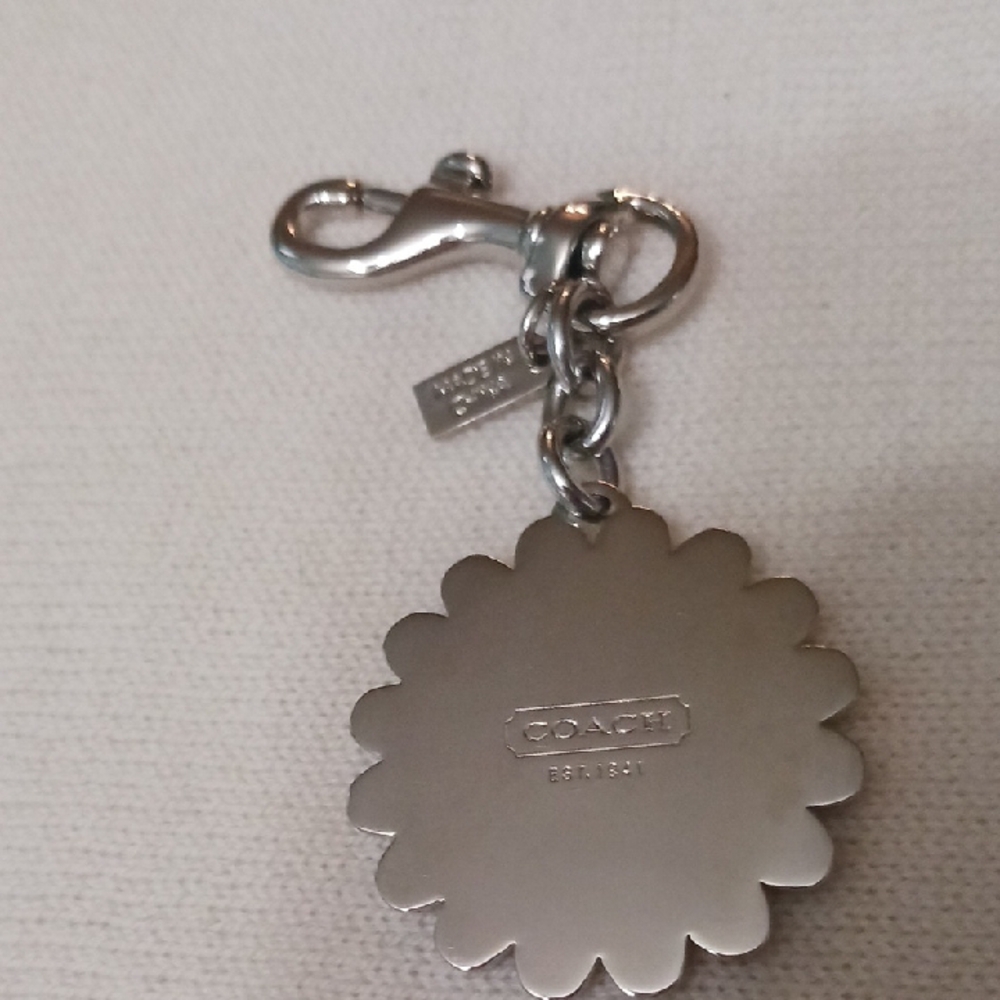 Coach Lilac Enamel Daisy Key Charm with Silver Hardware - Picture 2 of 2